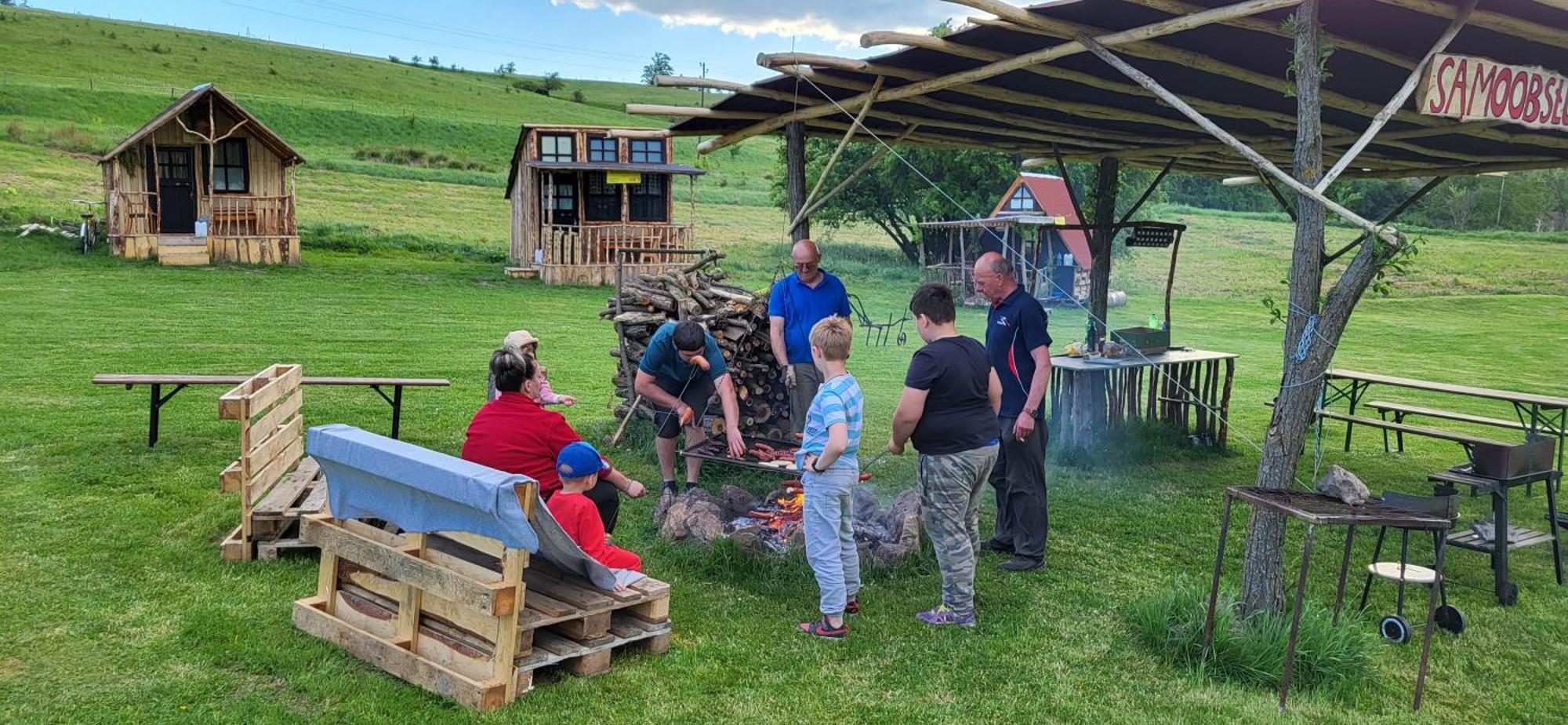 Altana Caloroczna Vira Numer 7 Herbergerowka Agroturystyka Na Wsi Duszniki Zdrój Exteriör bild